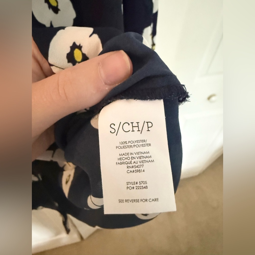 Cabi 5705 Go-To Button-Up Blouse Floating Flowers… - image 5